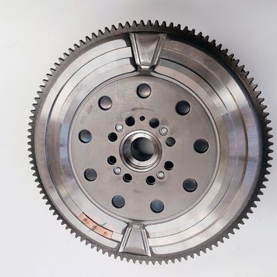 JAC T8 2.0 플라이휠 OE 번호 1005200GD190 가벼운 32*31*10CM 차원