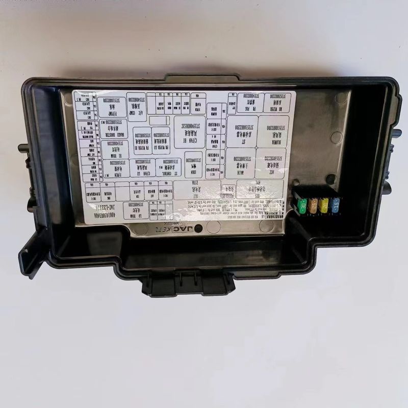 JAC S4 외관 정류장 상단 커버 조립장 OE 4001030U340A 자동차 장착용
